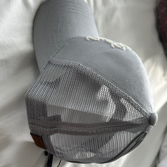 C.C Gray Dog Mom Hat Messy - Picture 2 of 4